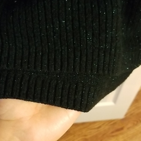 H&M Hunter Green with green sparkles sweater - Picture 3 of 3